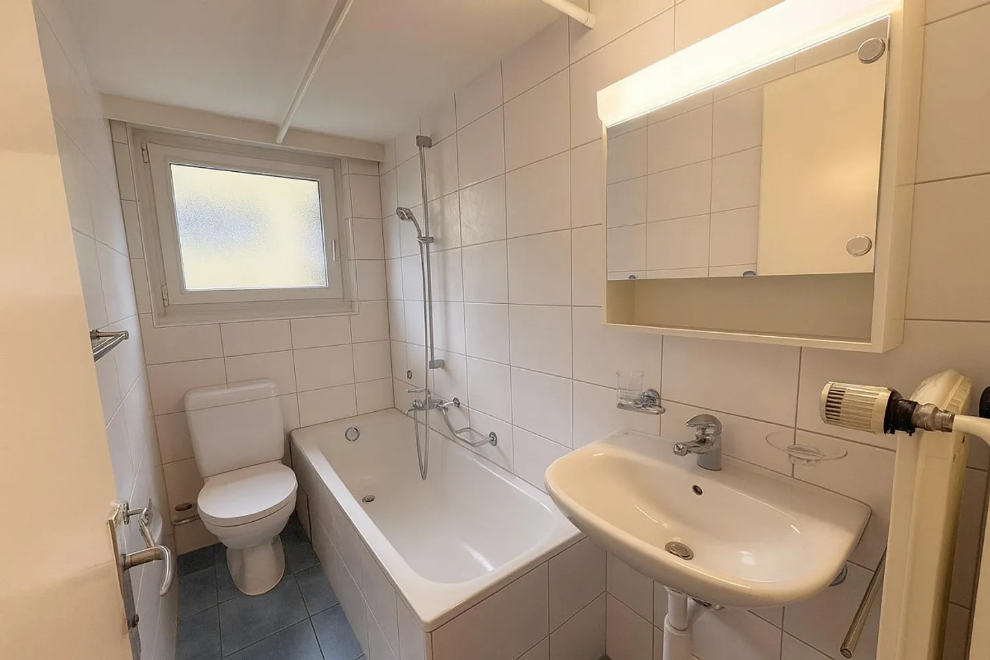 Charmante 2-Zimmerwohnung mit Balkon in ruhiger Lage von Reinach BL - Foto 5 von 6