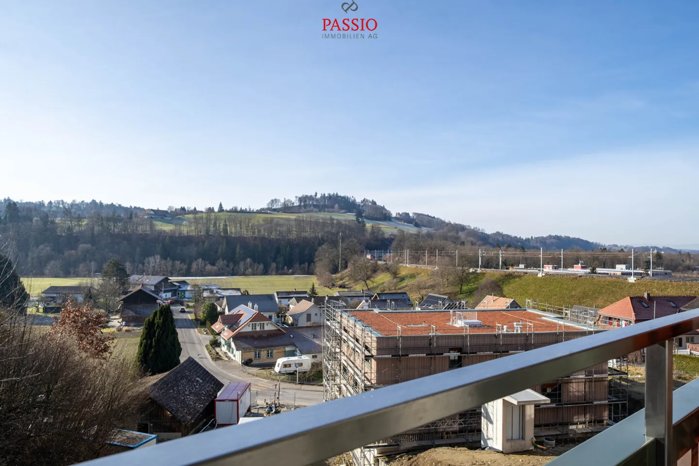 Appartement neuf de 4,5 pièces baigné de lumière avec vue panoramique unique - Photo 1 sur 20