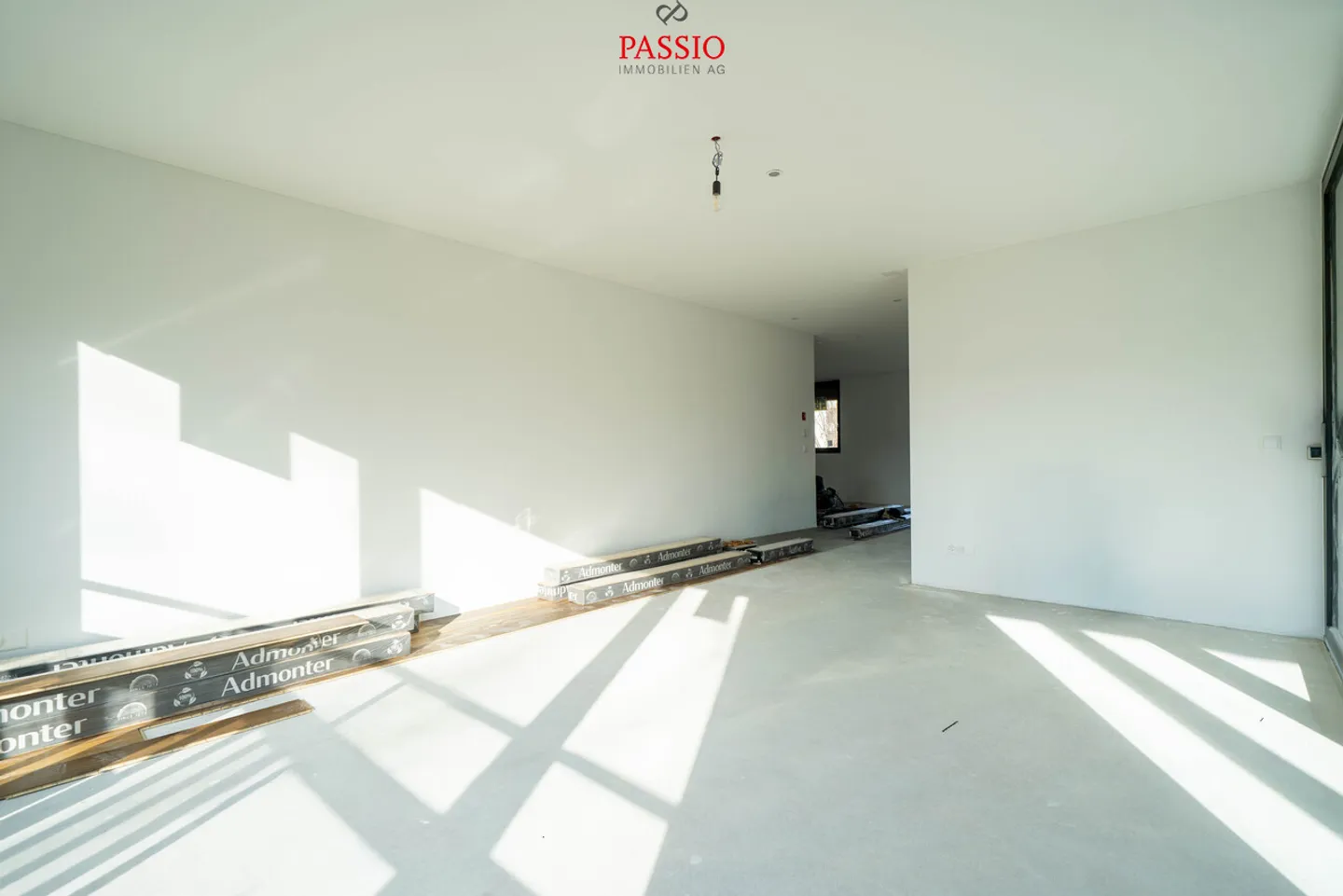 Appartement neuf de 4,5 pièces baigné de lumière avec vue panoramique unique - Photo 8 sur 20