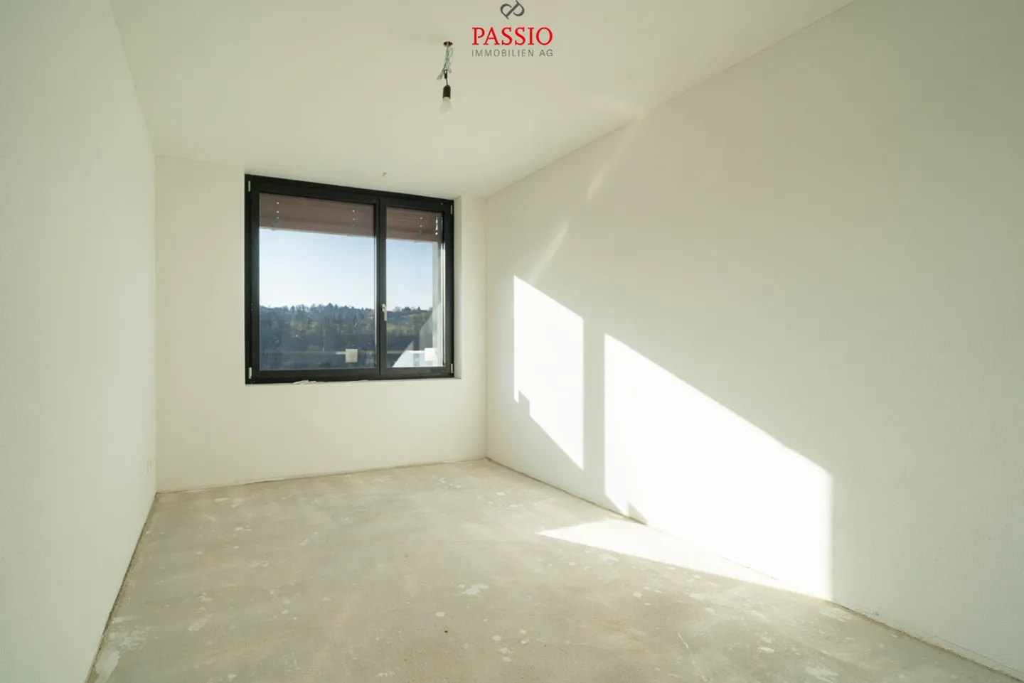 Appartement neuf de 4,5 pièces baigné de lumière avec vue panoramique unique - Photo 17 sur 20
