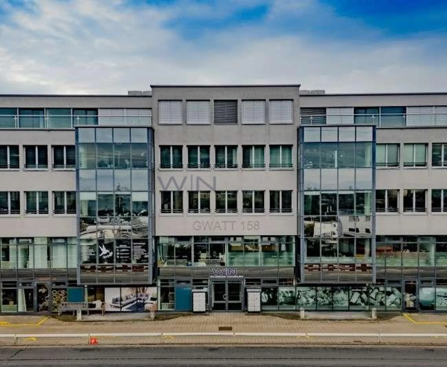 Black Office: at Lake Zurich (Monthly/Daily/Hourly Rental on Request) - Photo 3 of 5