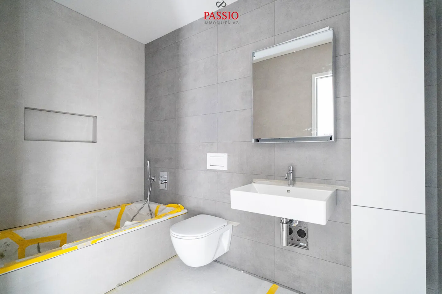 Appartement neuf de 4,5 pièces baigné de lumière avec vue panoramique unique - Photo 13 sur 20