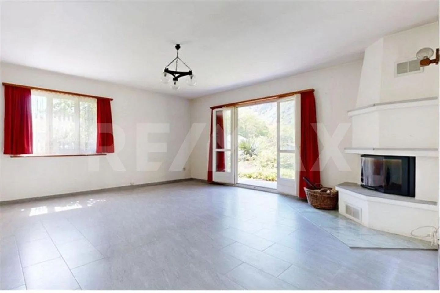 Detached house with garden in a quiet and sunny residential area - Photo 7 of 9