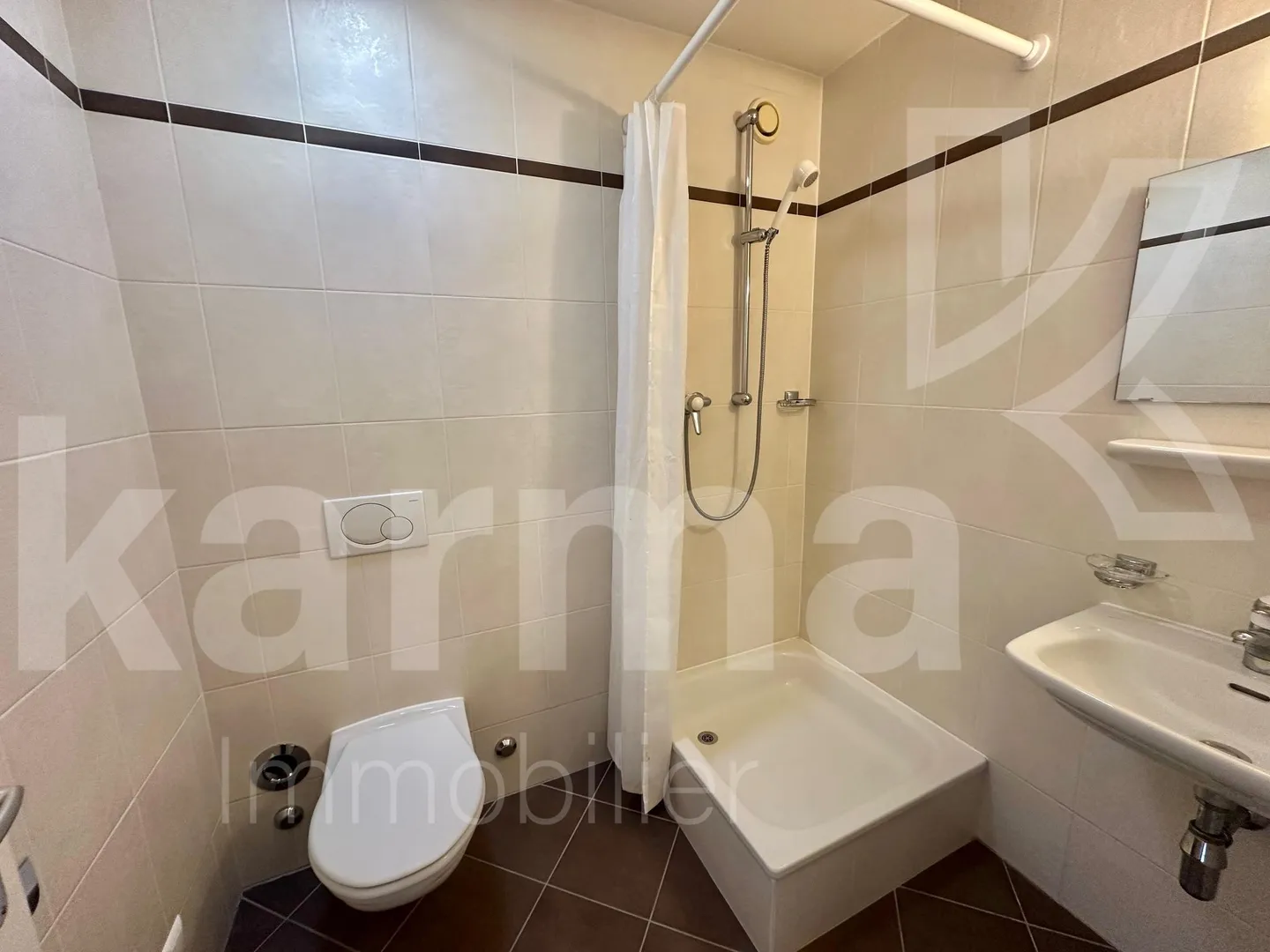 Exclusive - Penthouse Apartment with Lake and Alps View - Photo 9 of 15