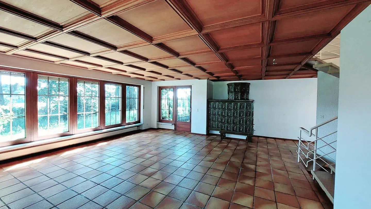 6.5-Room Villa with Large Plot for Sale in Ueberstorf - Photo 2 of 8