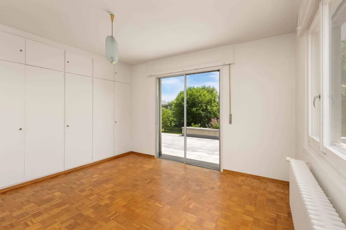 Villa pour la famille au cœur d'un quartier résidentiel calme - Photo 10 sur 13