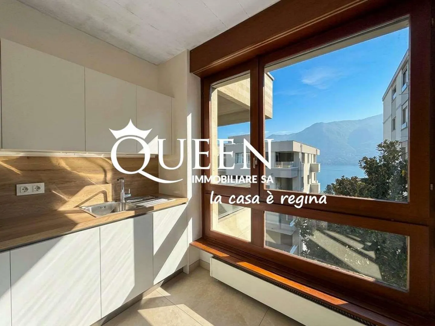 Lugano central : appartement spacieux et lumineux de 2,5 pièces avec vue partielle sur le lac - Photo 7 sur 13