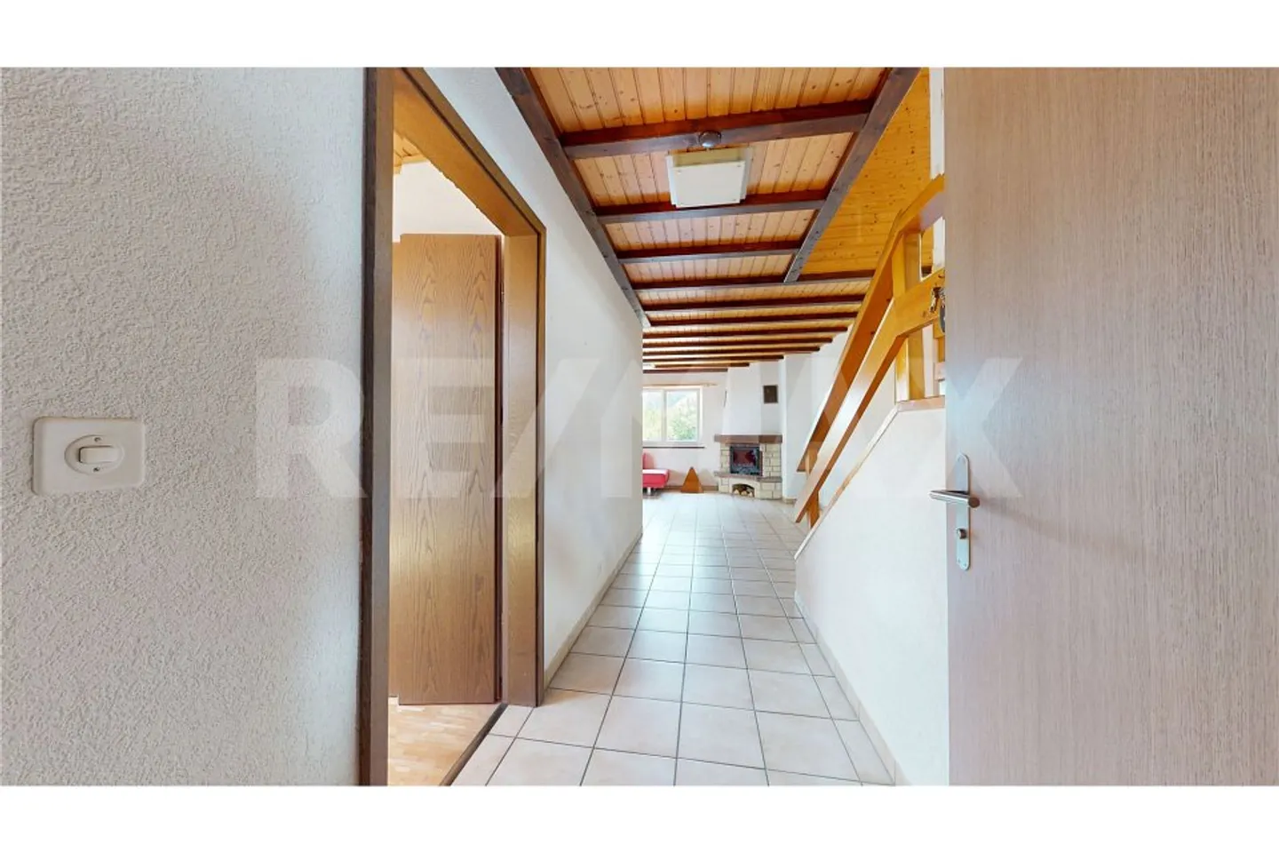 Charmant Appartement 4.5 pièces - Photo 4 sur 9