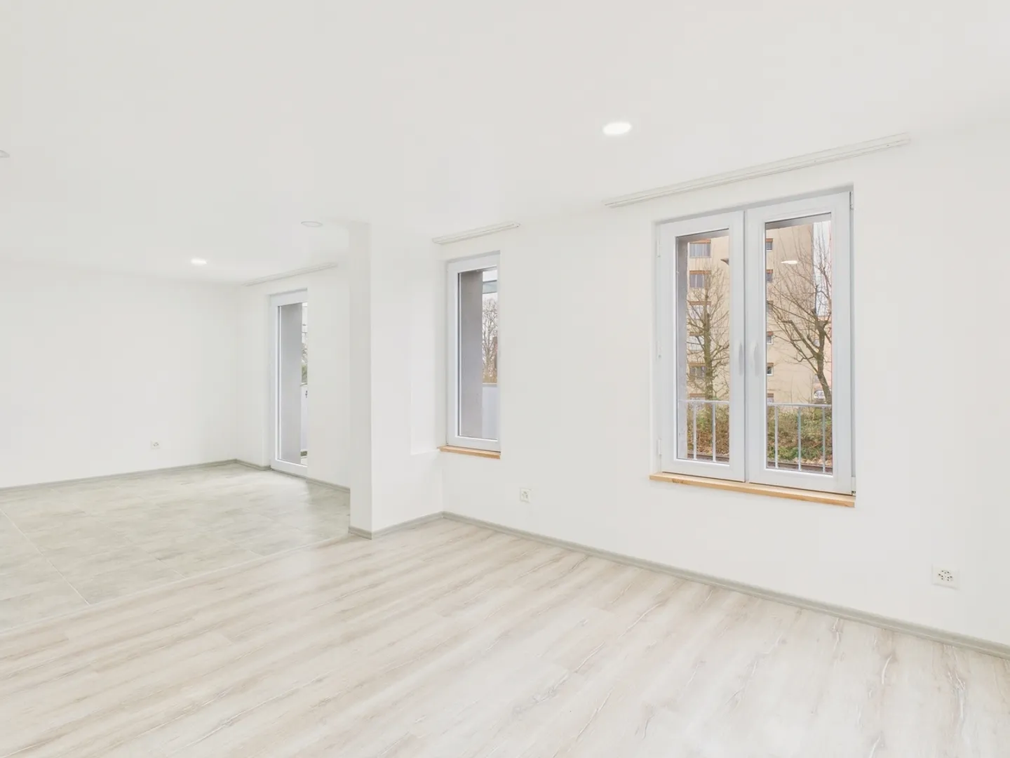 Newly renovated 3.5-room apartment with balcony in Amriswil - Photo 1 of 11