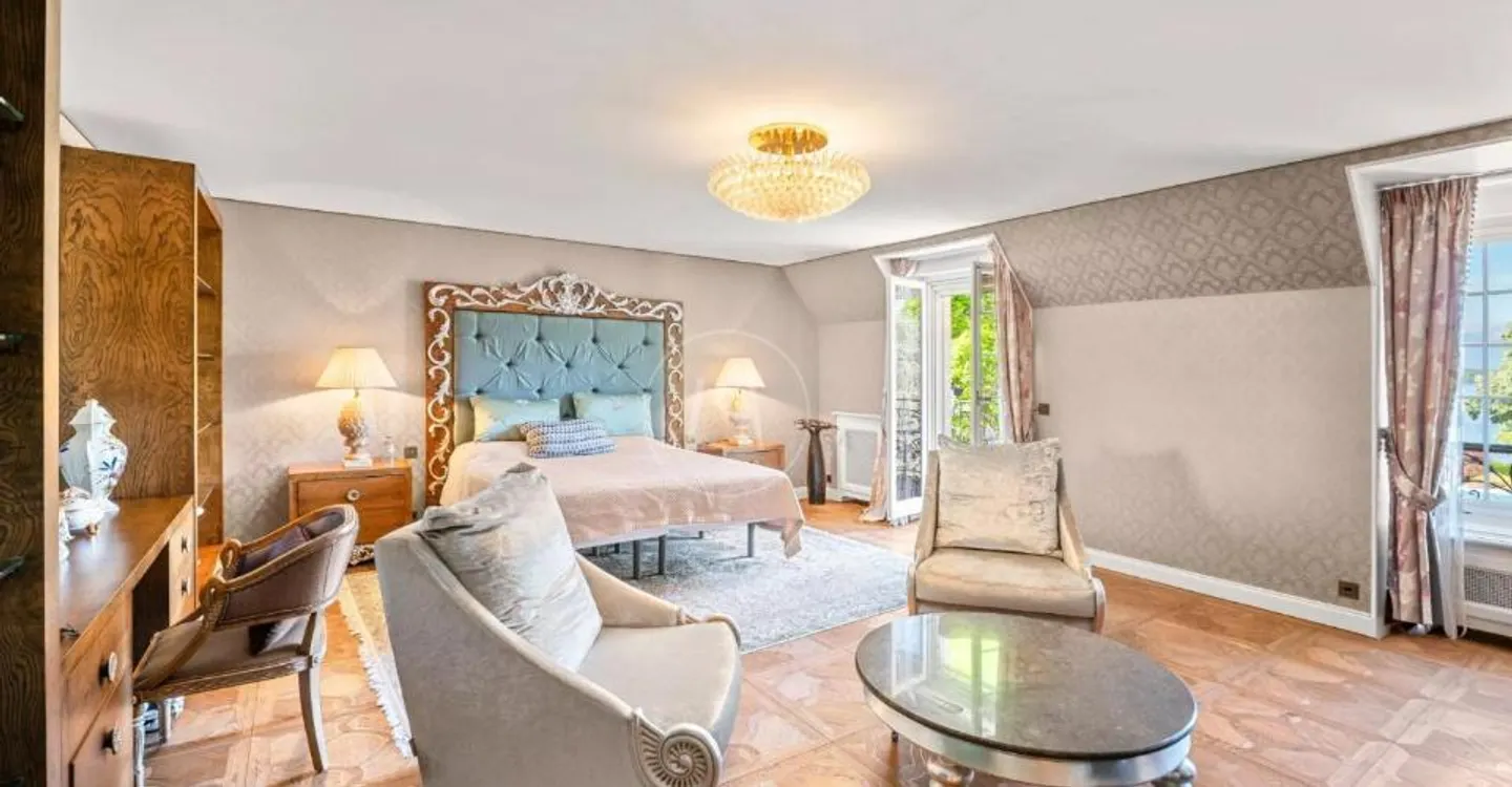 Villa Prestigieuse au Bord du Lac - Photo 1 sur 1