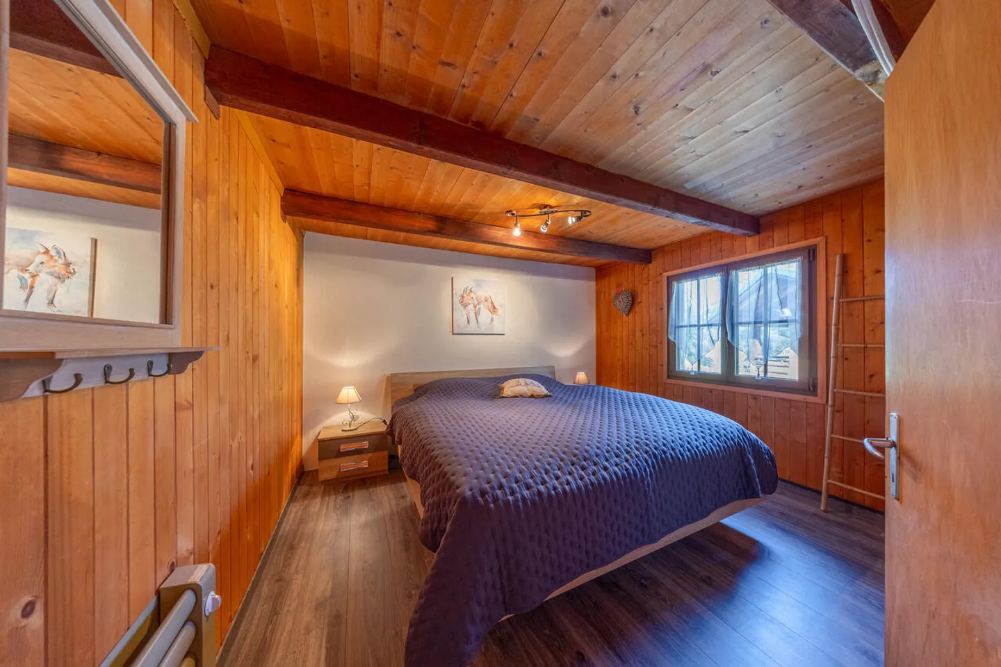 Beau chalet en bois et en pierre avec un emplacement exceptionnel - Photo 11 sur 13
