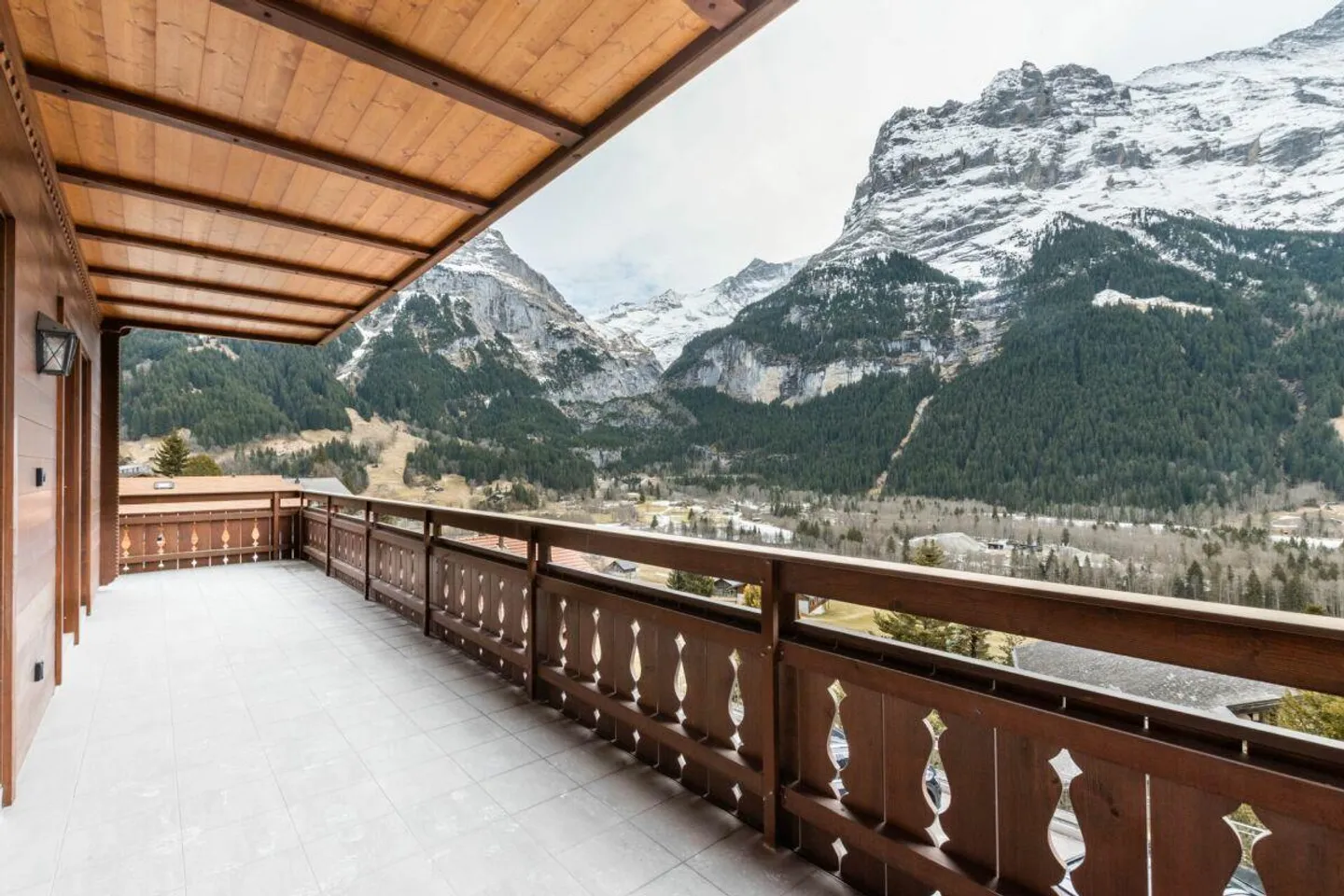 Appartamento centrale di 4,5 stanze, casa galleria Stotzhalten - Foto 11 di 13