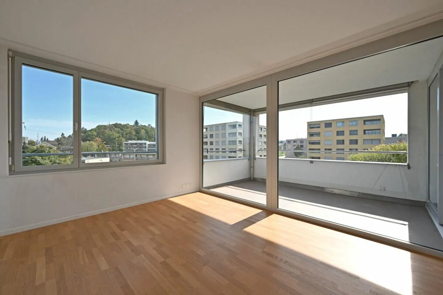 Grosszügige 5.5-Zimmerwohnung in Lyss - Foto 8 von 13