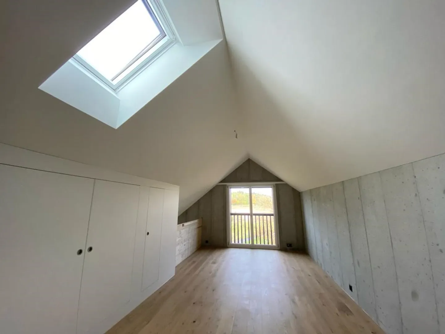 Duplex Moderno con Grande Galleria - Foto 8 di 11