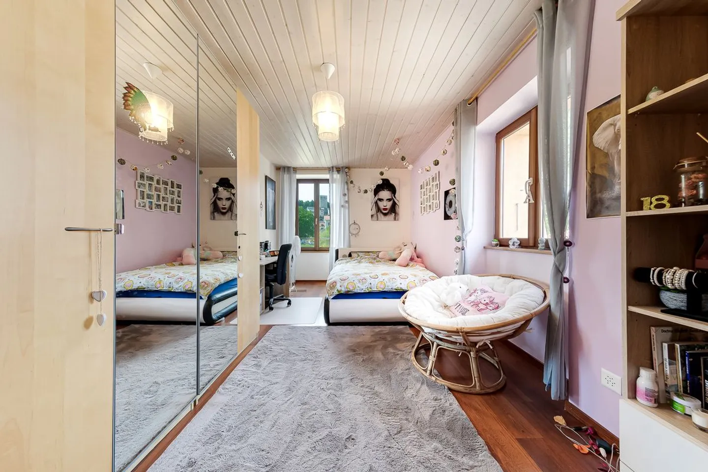 Ihr neues Leben beginnt hier, in einer warmen Umgebung, wo Raum, Licht und Charme sich treffen - Foto 11 von 13