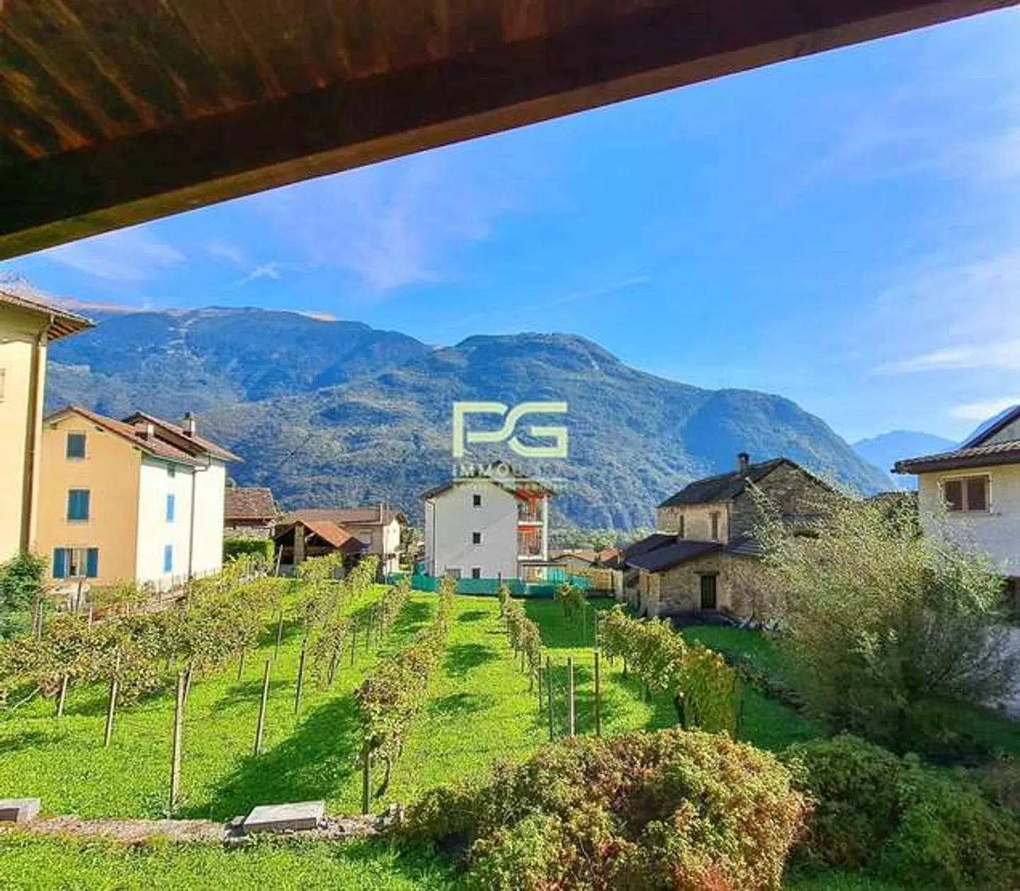 Gnosca, Rustico mit Grundstück - Foto 2 von 3