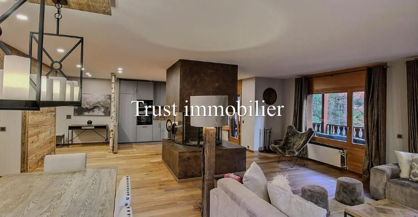 4027L. Beautiful 4.5-room apartment for rent, center of Crans - Photo 2 of 11