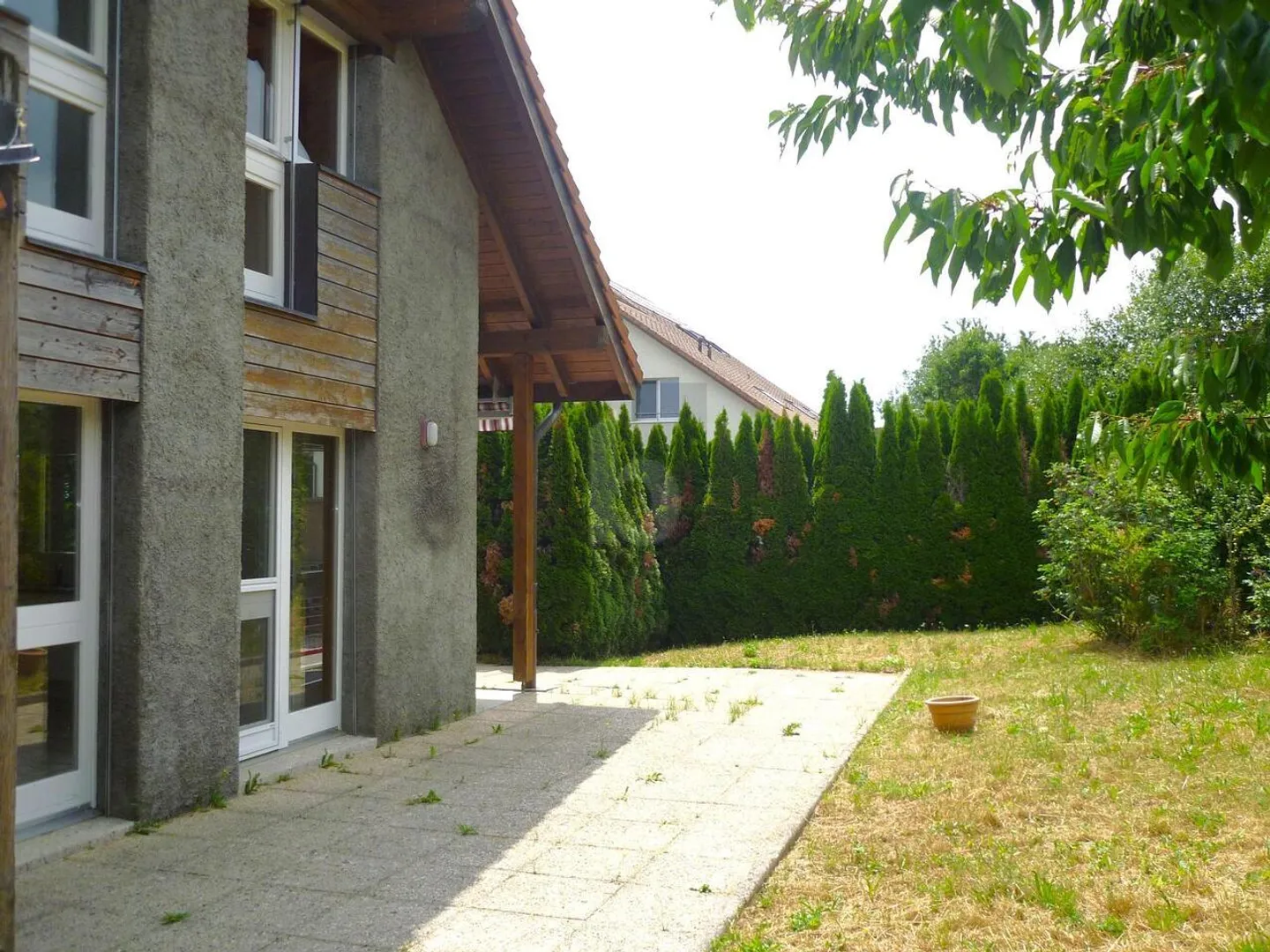 VILLA INDIVIDUALE CON STUDIO INDIPENDENTE! - Foto 1 di 6