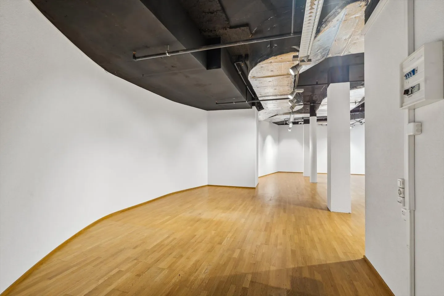 Commerce - Photo 6 of 6