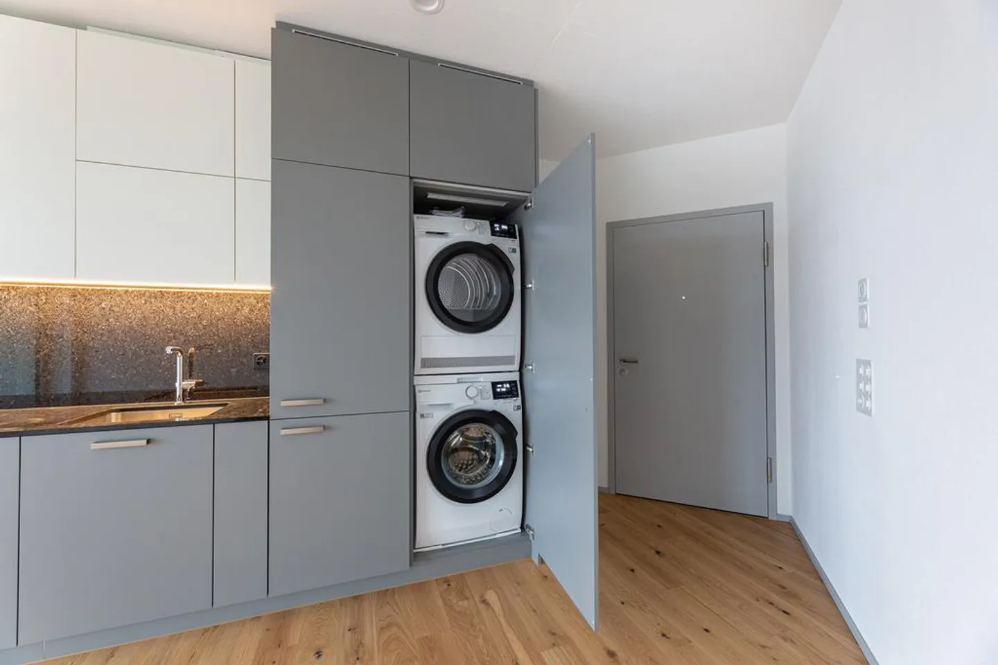 Moderno appartamento di 2,5 stanze nel quartiere Hegi - Foto 5 di 9