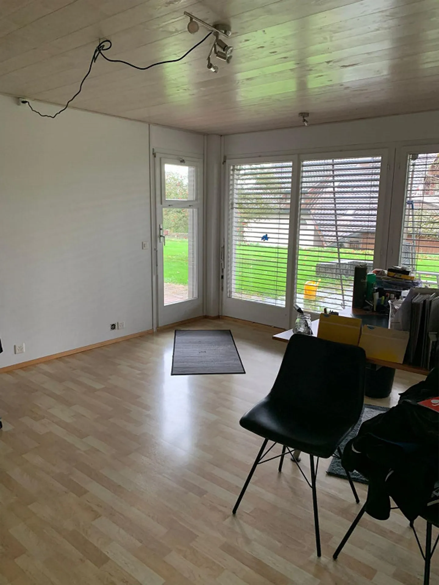 Maison individuelle de 5,5 pièces avec potentiel à vendre - Photo 13 sur 26