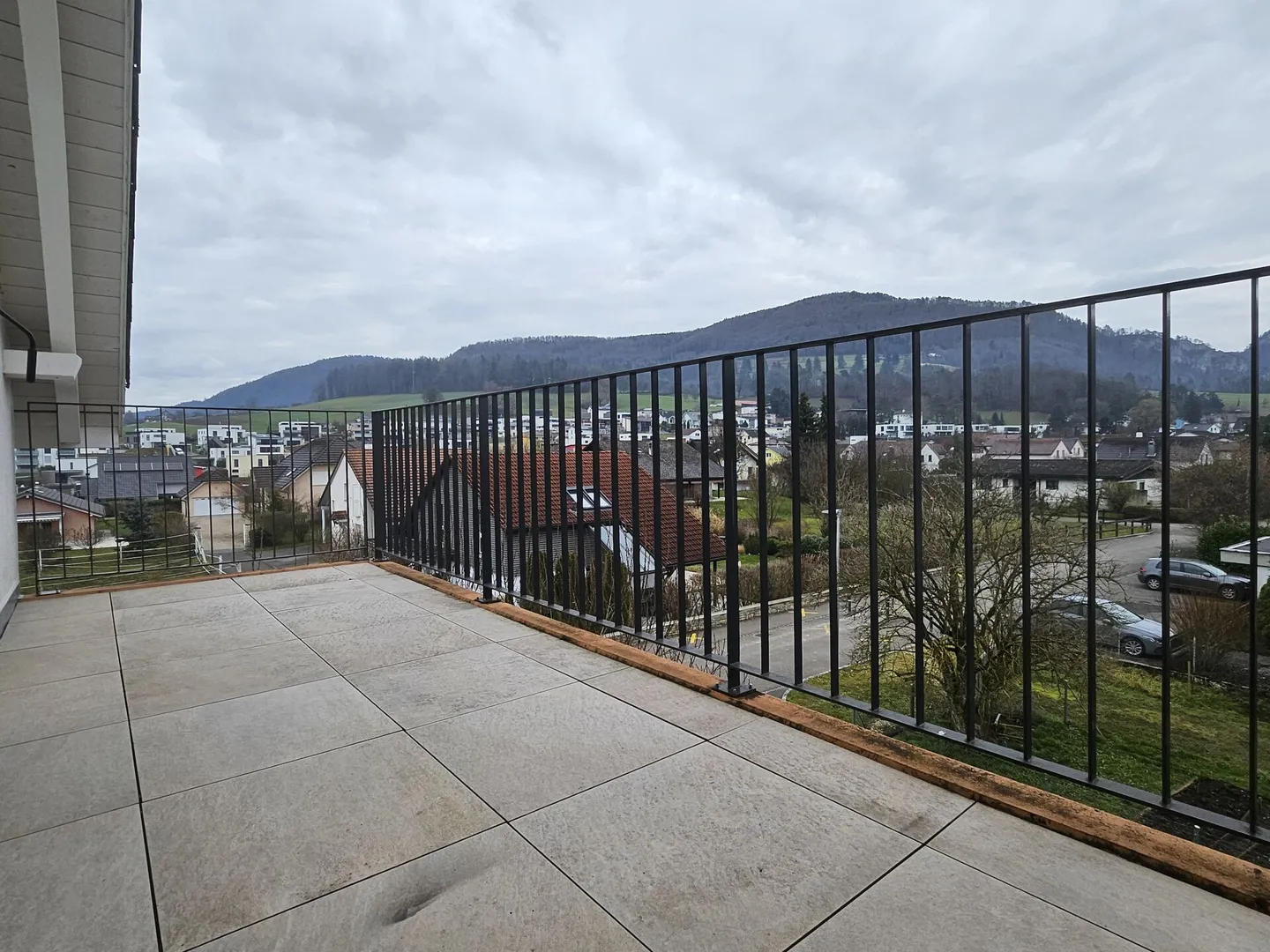 Appartement Moderne avec Balcon - Photo 1 sur 13