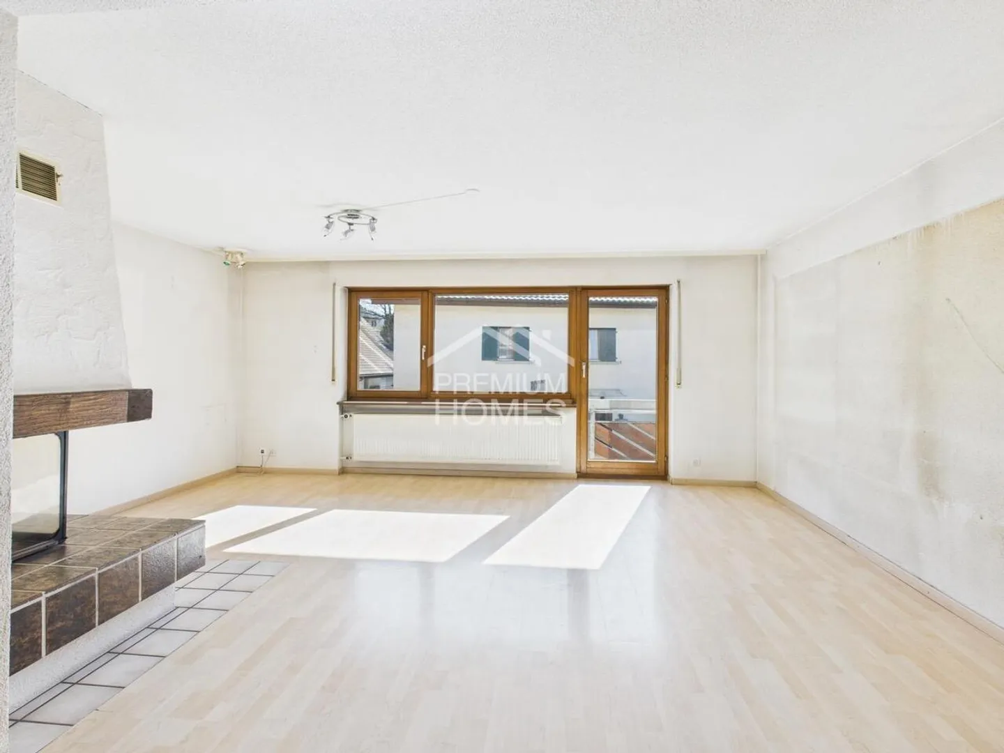 Casa plurifamiliare in posizione centrale - Foto 5 di 12