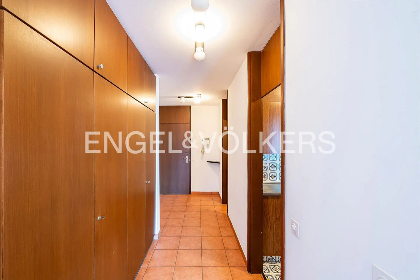 Seeblick in ruhiger Lage | Wohnung D - Photo 6 of 13
