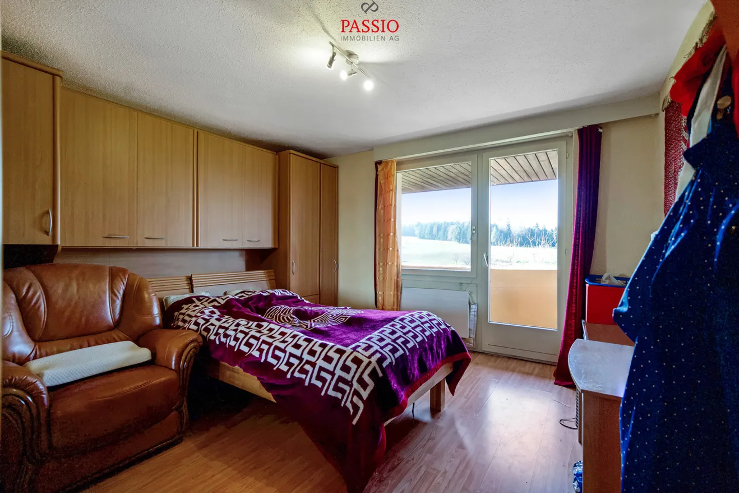 10.5-Zimmer-Einfamilienhaus – Ruhe, Natur &amp; unverbaubare Weitsicht - Photo 16 of 26