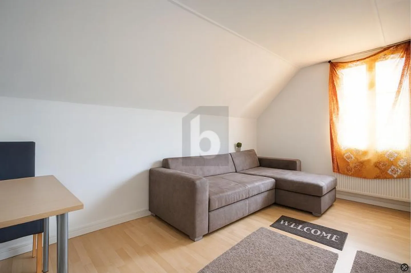 Residential building for sale - Photo 4 of 6