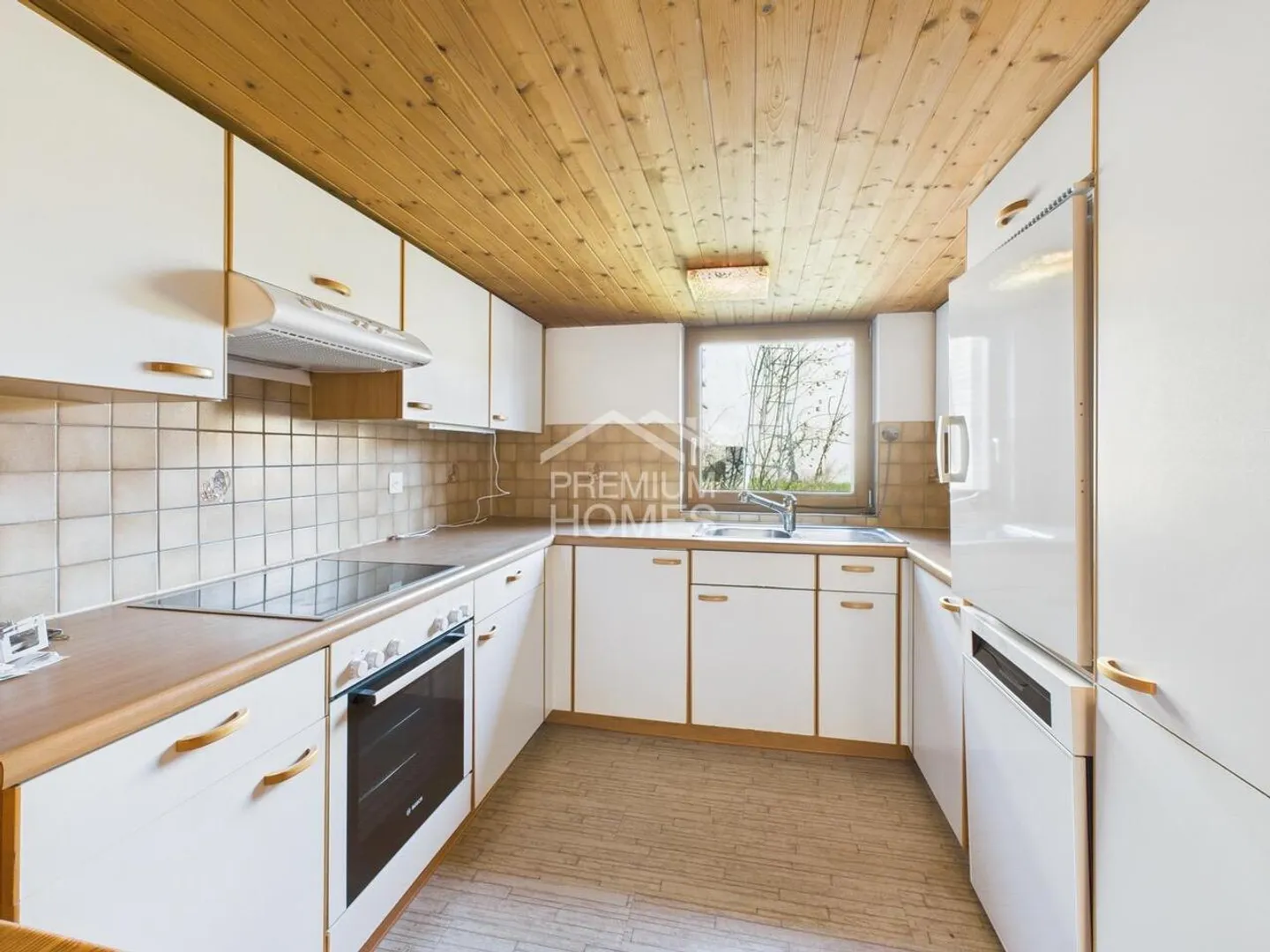 Casa plurifamiliare in posizione centrale - Foto 11 di 12