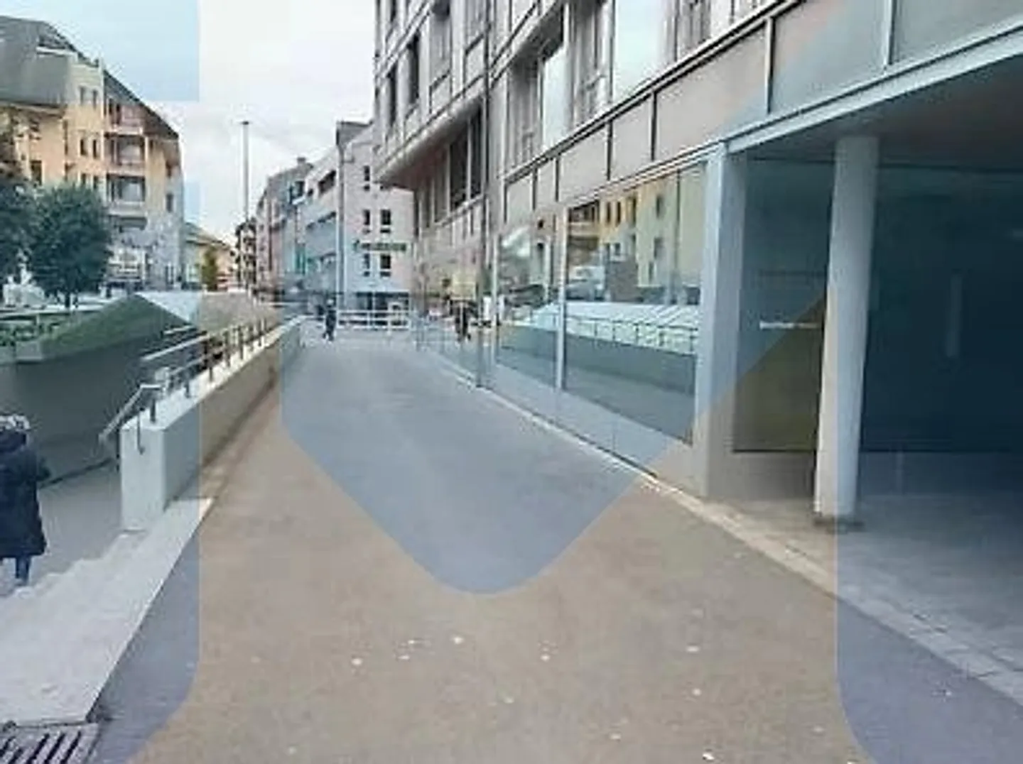 VERY WELL LOCATED COMMERCIAL SPACE IN MORGES - Photo 2 of 3