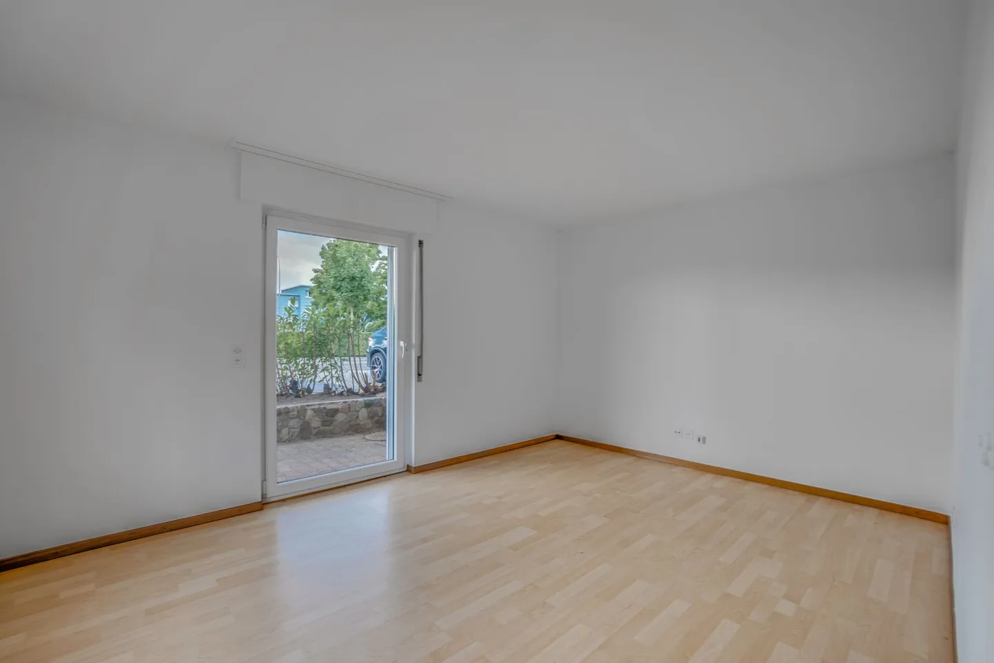 Single-family house with garden - Photo 8 of 14