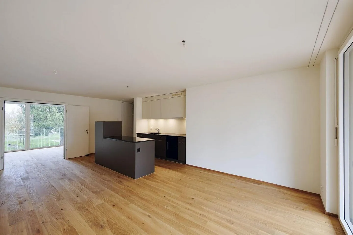Votre nouvel appartement vous attend! - Photo 3 sur 9
