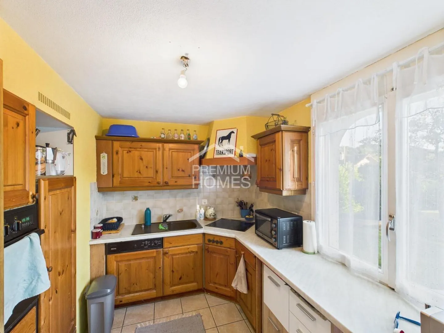 Geräumiges Einfamilienhaus mit Garten in ruhiger Lage in Mou - Foto 4 von 8