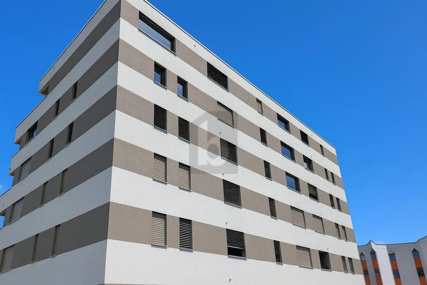 MODERN UND CHARMIEREND - Foto 1 von 6