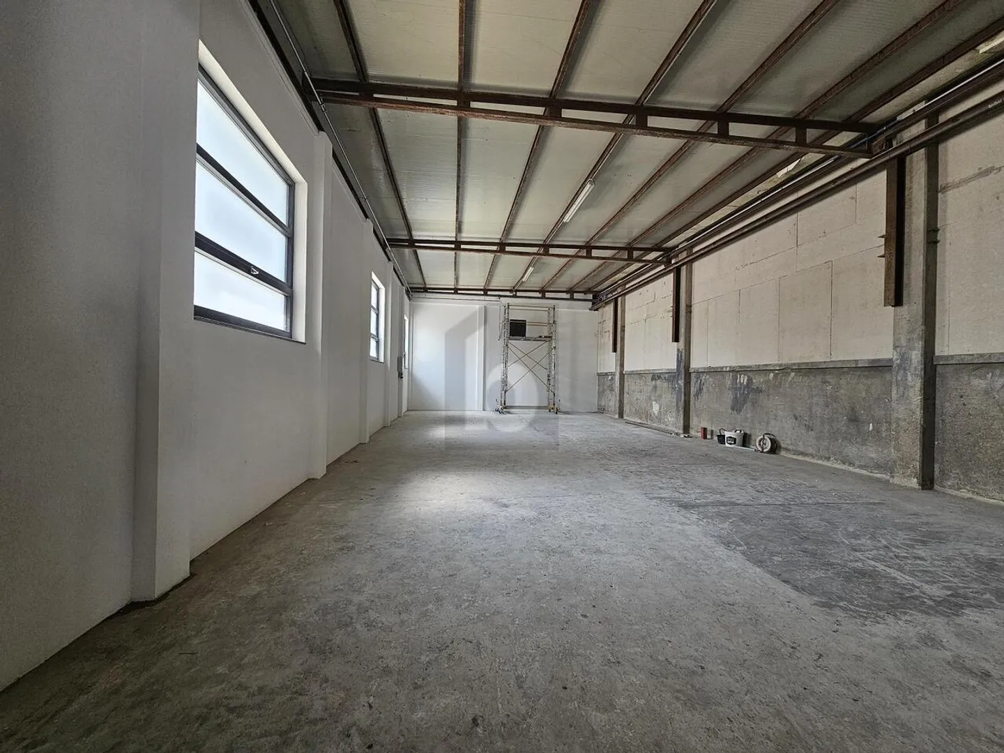 Espace Commercial Polyvalent à Vernayaz - Photo 3 sur 6