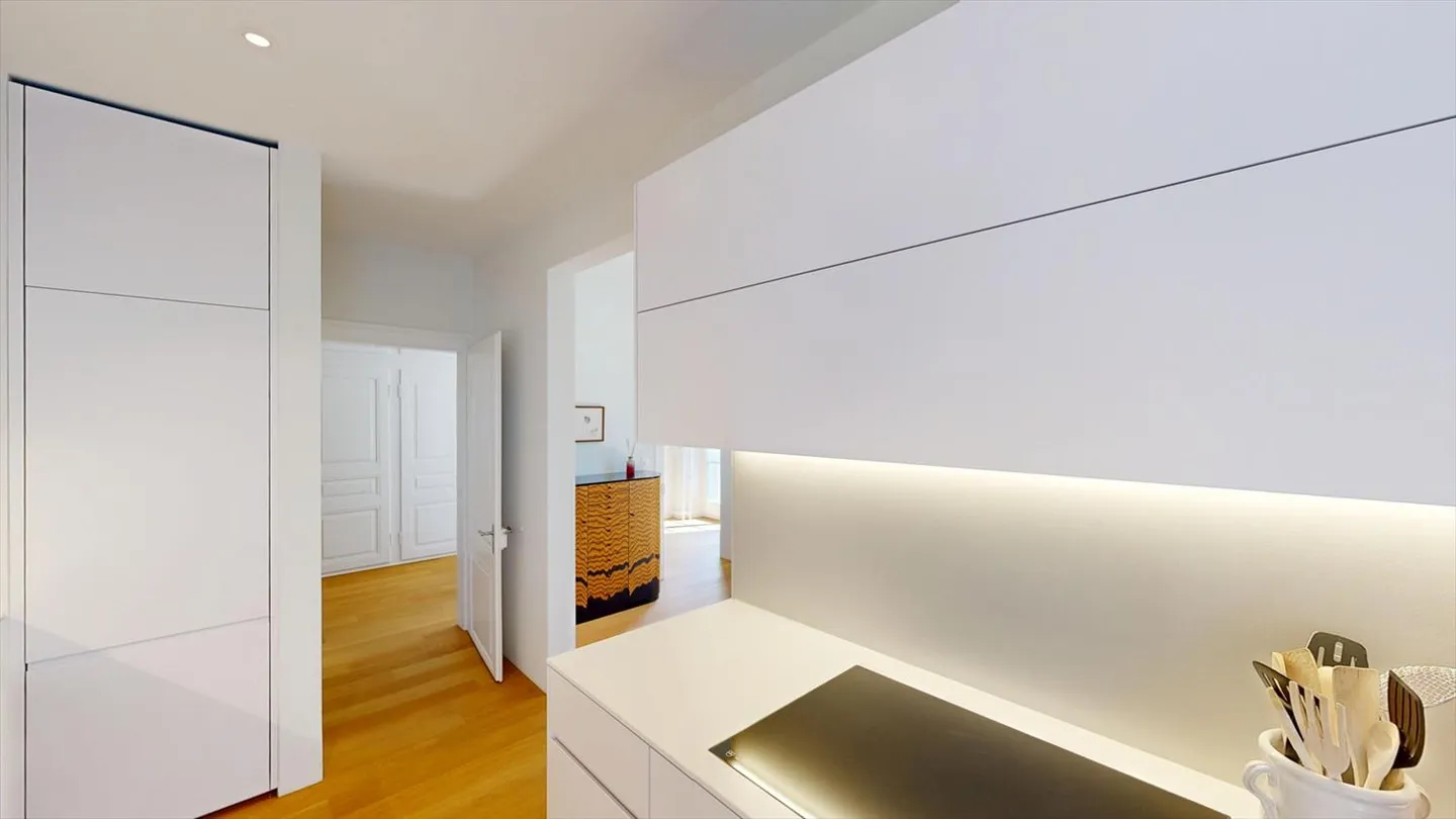 Stilvolle 5.5 Zimmer Wohnung mit privilegierter Aussicht - Foto 4 von 6