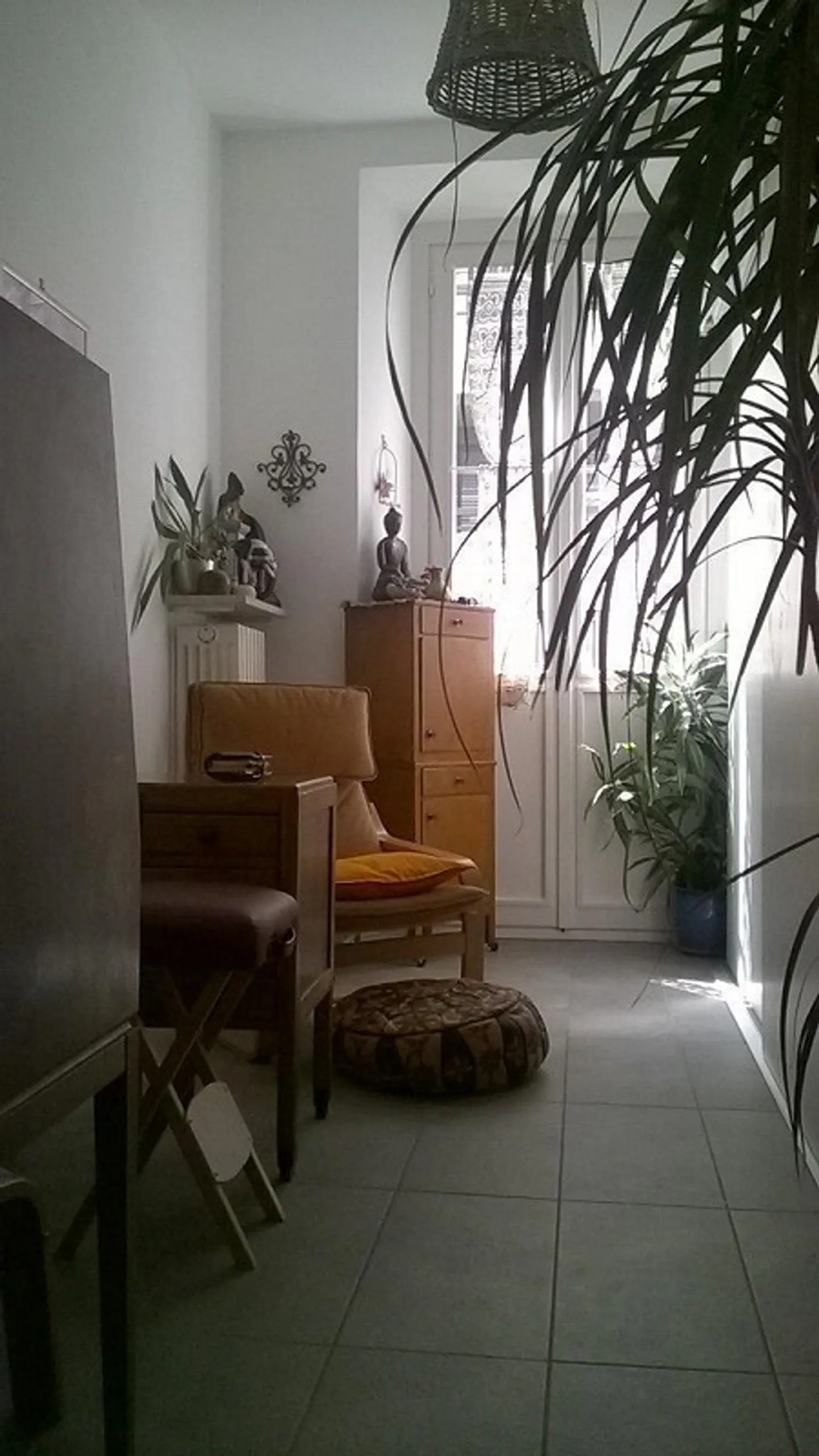 Chiasso, elegantes und modernes Büro mit überdachtem Parkplatz - Foto 12 von 17