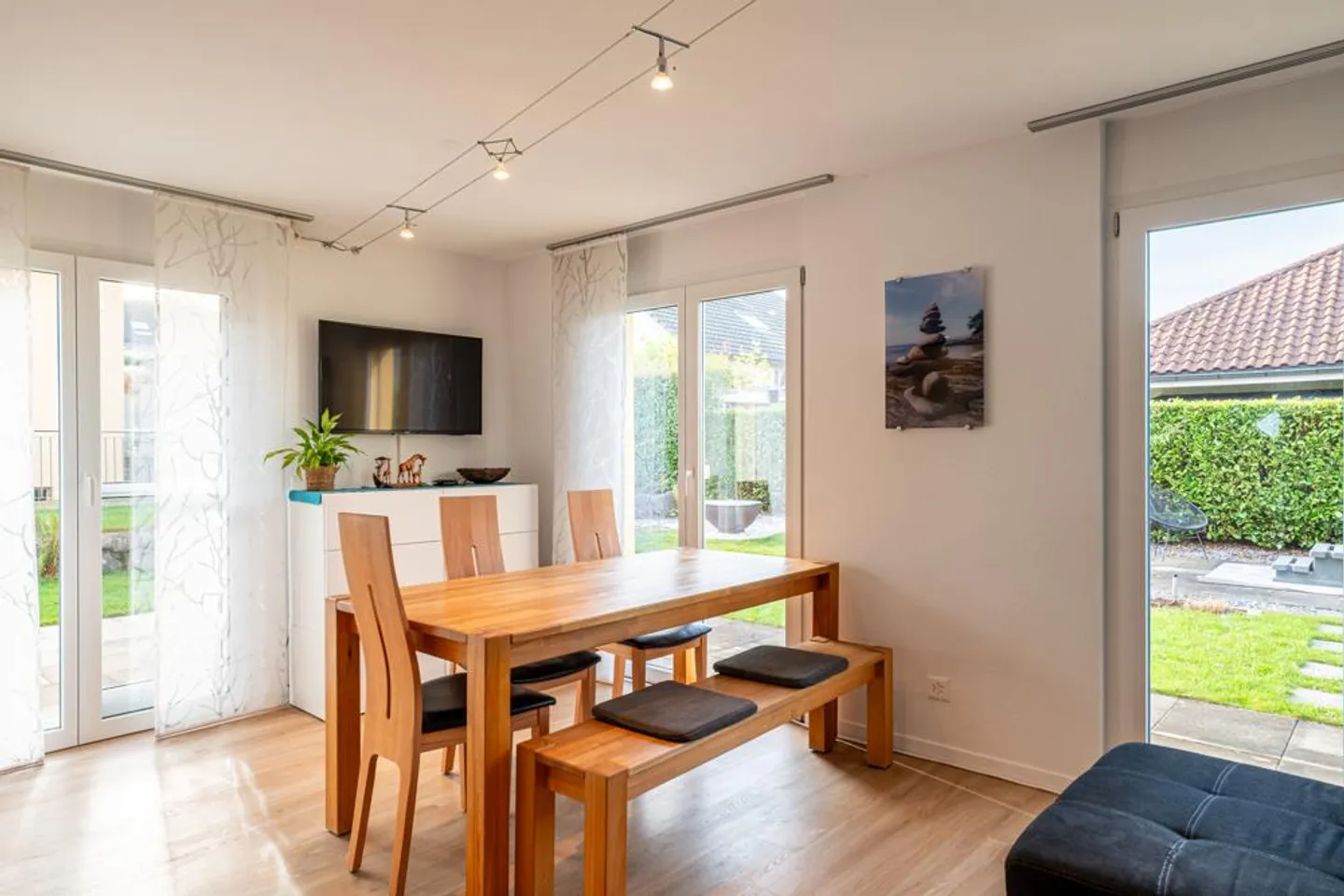 Idyllic family oasis with large garden in Kreuzlingen - Photo 5 of 18