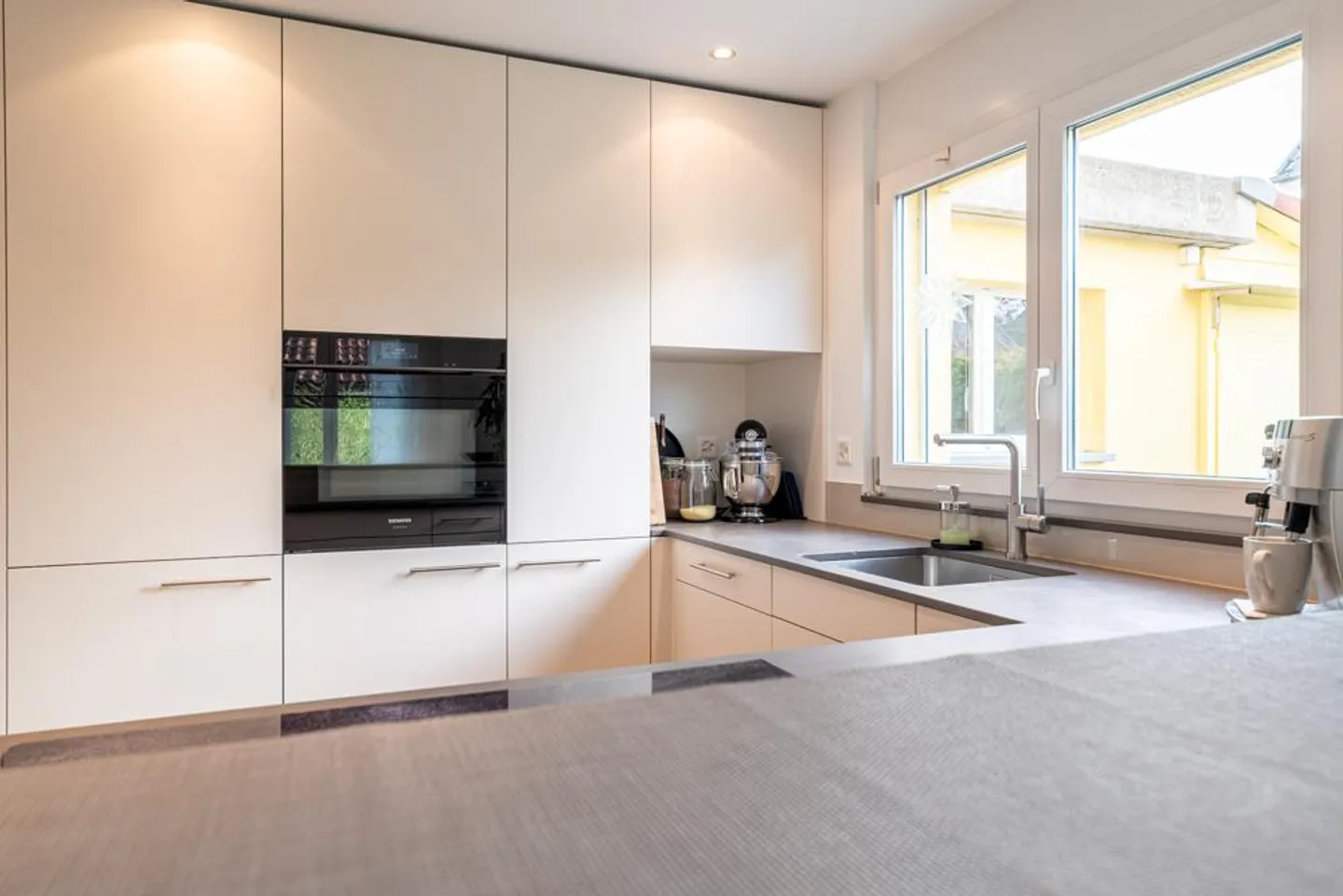 Idyllic family oasis with large garden in Kreuzlingen - Photo 4 of 18