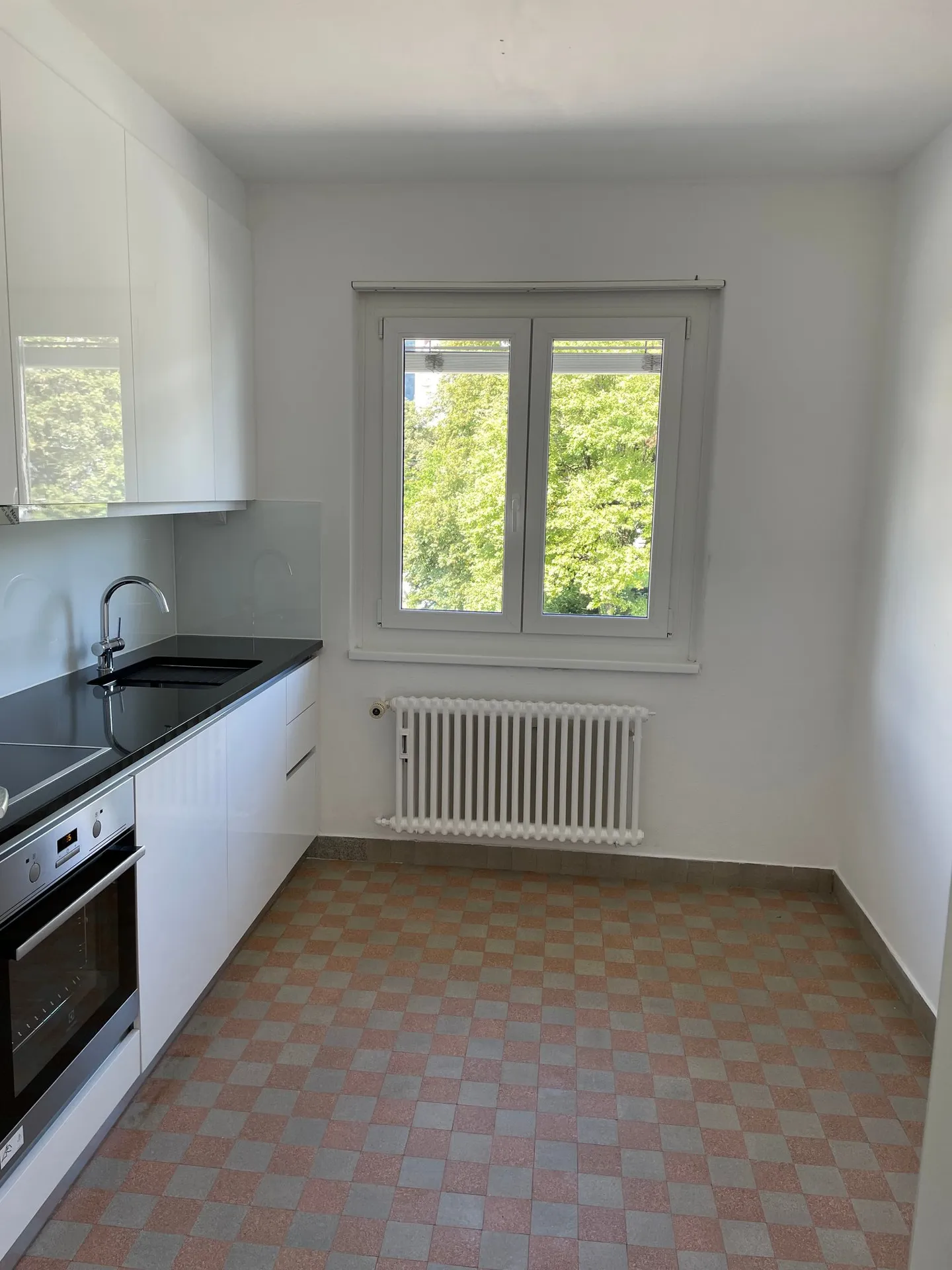 Charmante 3-Zimmer-Wohnung mit Balkon in Grenchen - Foto 2 von 16