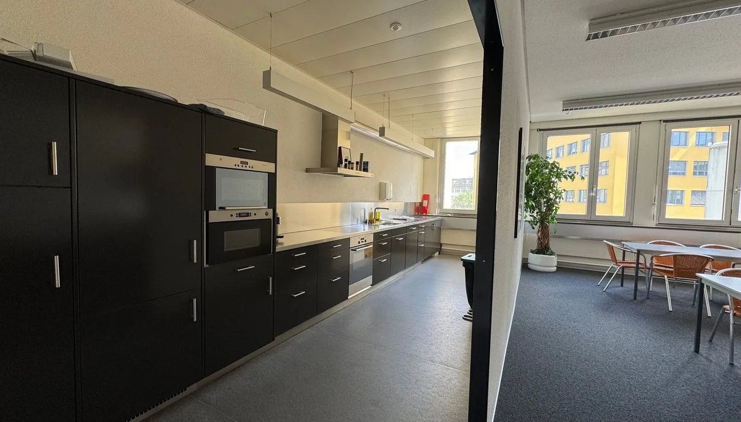 NEUER SPARPREIS: Büro im trendigen Binz Quartier neben Sihl-City - Foto 4 von 15