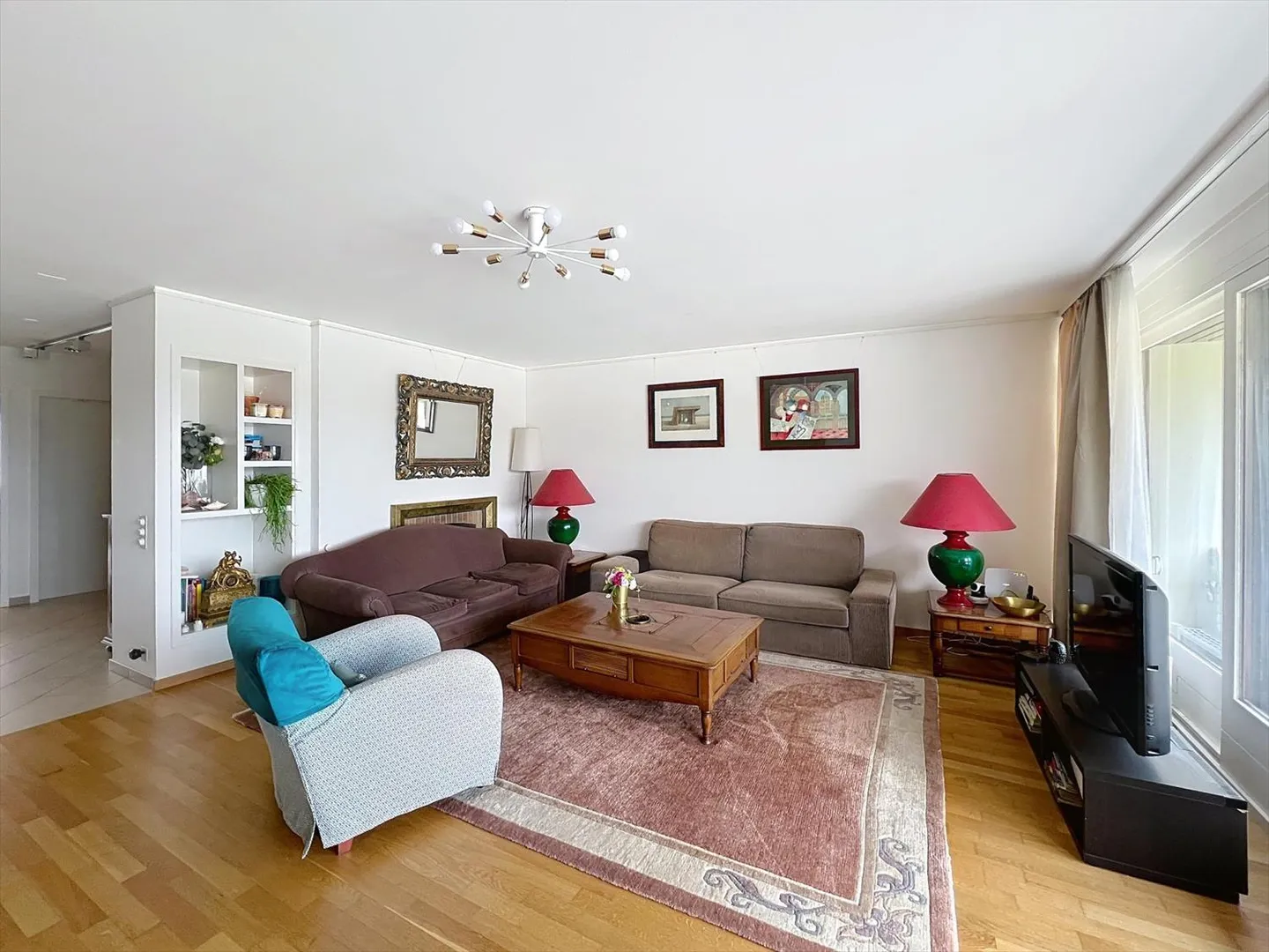 5.5 Rooms | Unmatched View - Photo 1 of 6