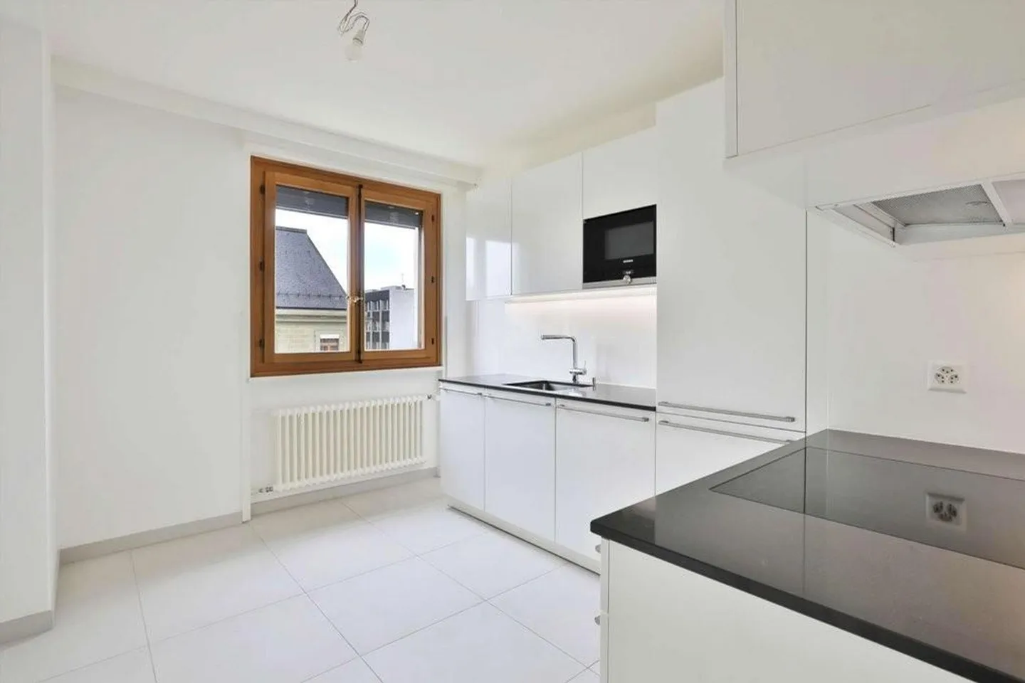 Außergewöhnliche Wohnung mit Seeblick - Foto 4 von 7