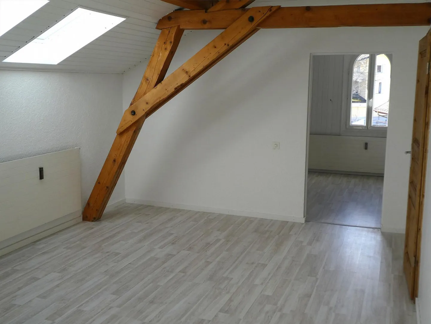 In vendita: Casa di 4 appartamenti, recentemente ristrutturata, a St-Cergue - Foto 13 di 18