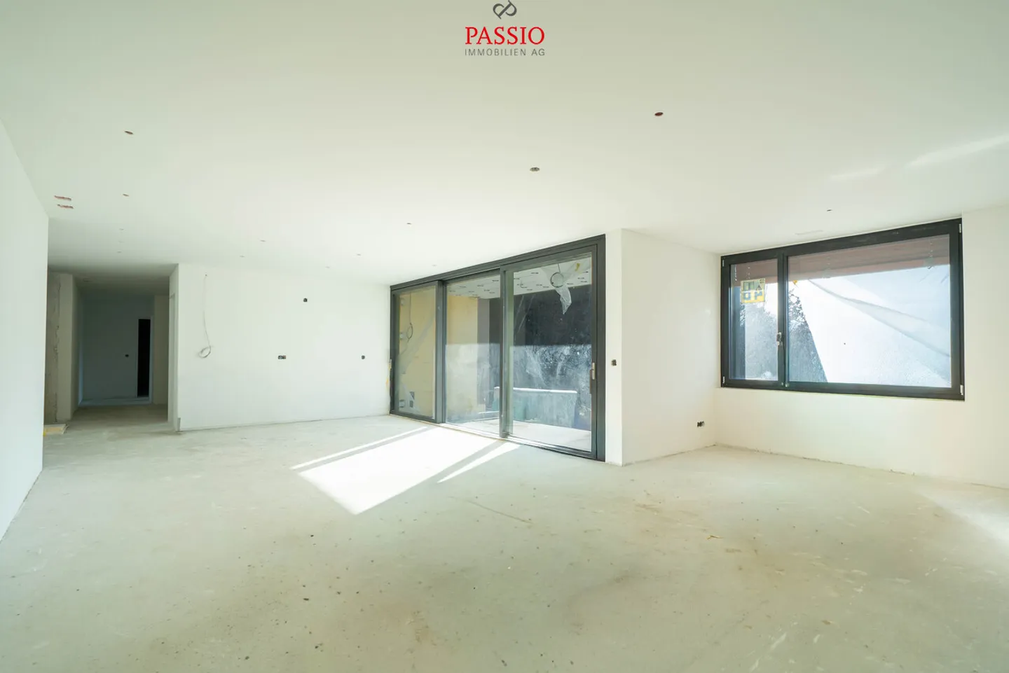 Appartement de jardin spacieux de 5,5 pièces dans un emplacement privilégié - Photo 1 sur 16