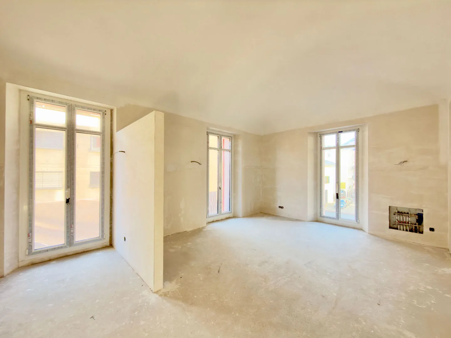 Res. Camelia: 3 apartments under renovation of 2½ and 3½ rooms - Photo 5 of 8