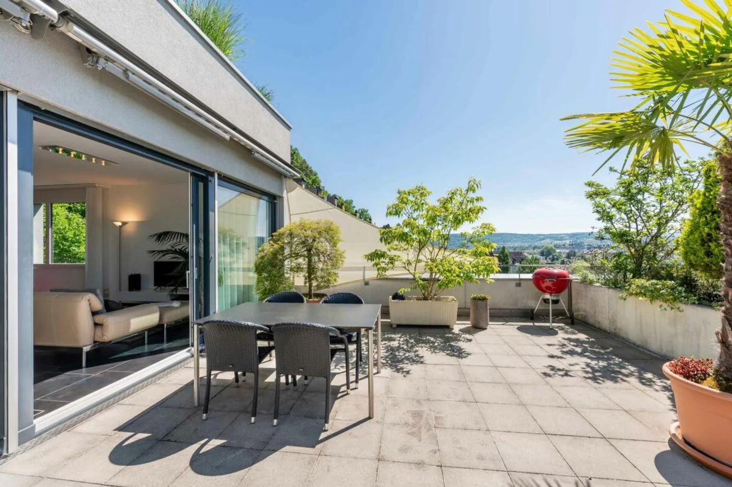 RISERVATO. Casa a terrazza ben tenuta di 5,5 stanze, altezza dei locali 2,80 metri, sul Bruggerberg con la migliore vista panoramica - Foto 18 di 22