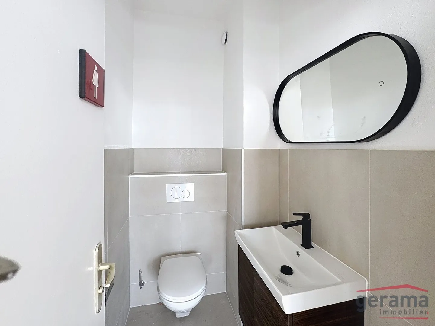Superficie completamente rinnovata di 189 m² in affitto - Foto 4 di 6